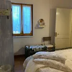 לינה וארוחת בוקר Ca De Badin 3*